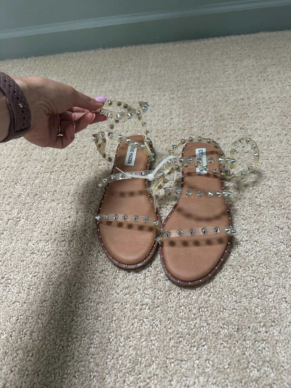Steve Madden Clear Studded Strappy Sandals Women’s 6.5 Silver Spikes Like New